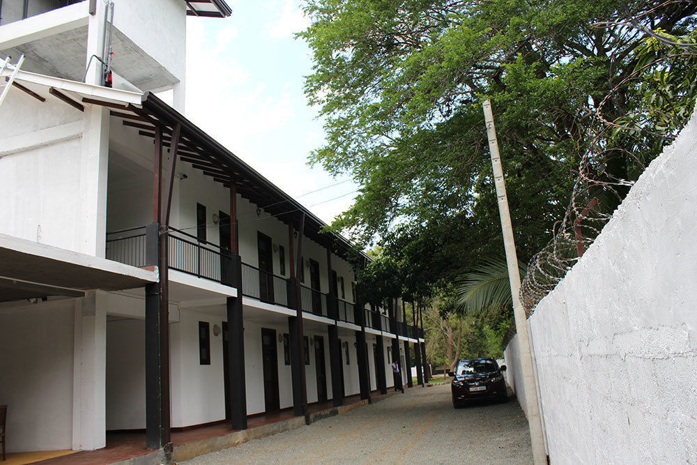 Samwill Holiday Resort Kataragama Exterior photo